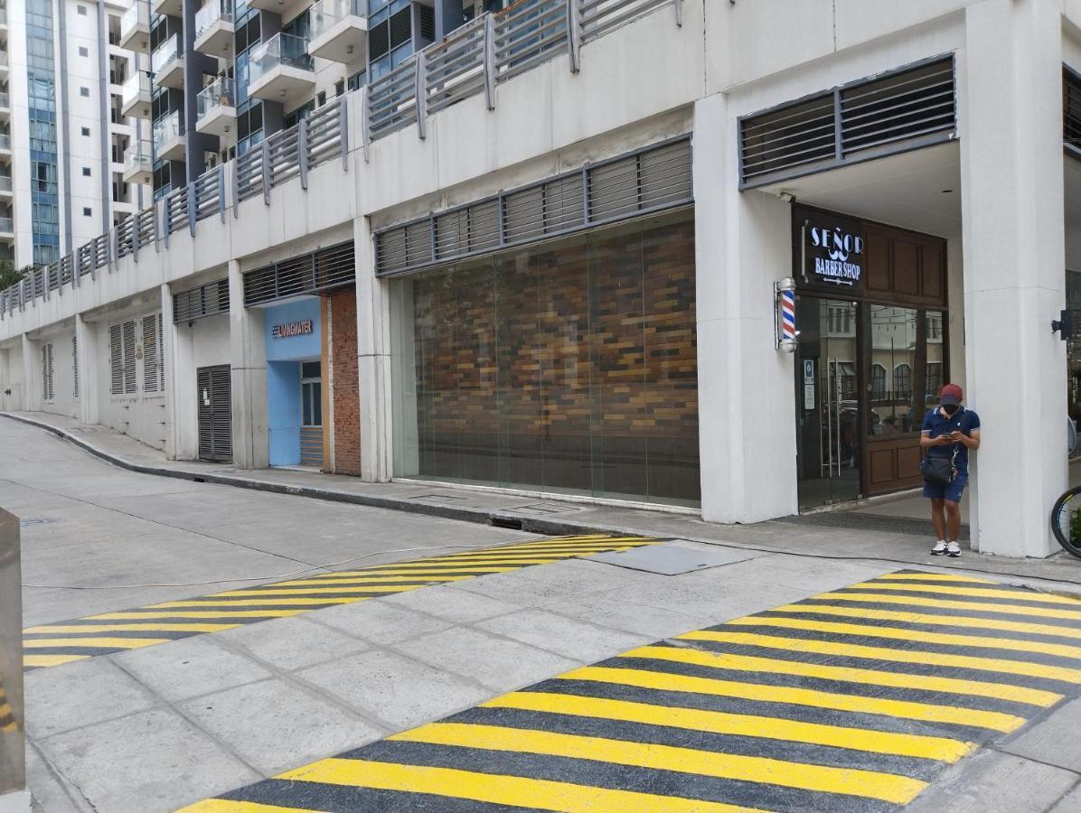 Lena'S Condotel Pasay Eksteriør billede