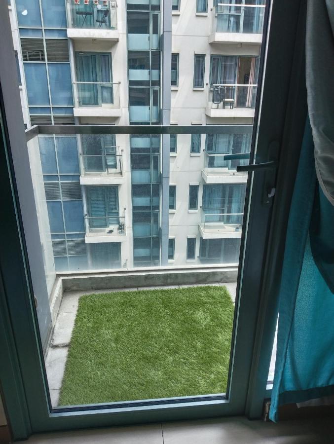 Lena'S Condotel Pasay Eksteriør billede